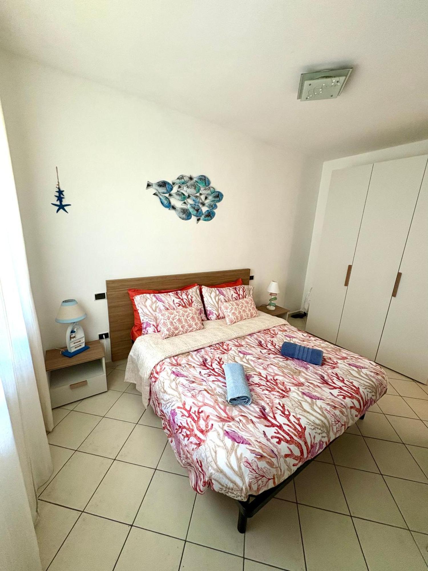 Consumella24 Apartman Portoferraio Kültér fotó